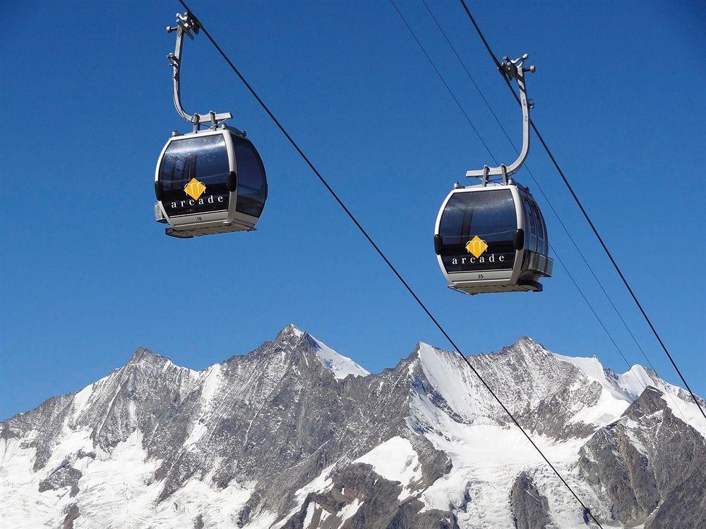 Arcade & * Saas Fee